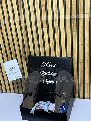 Gift Hampers For Men And Women