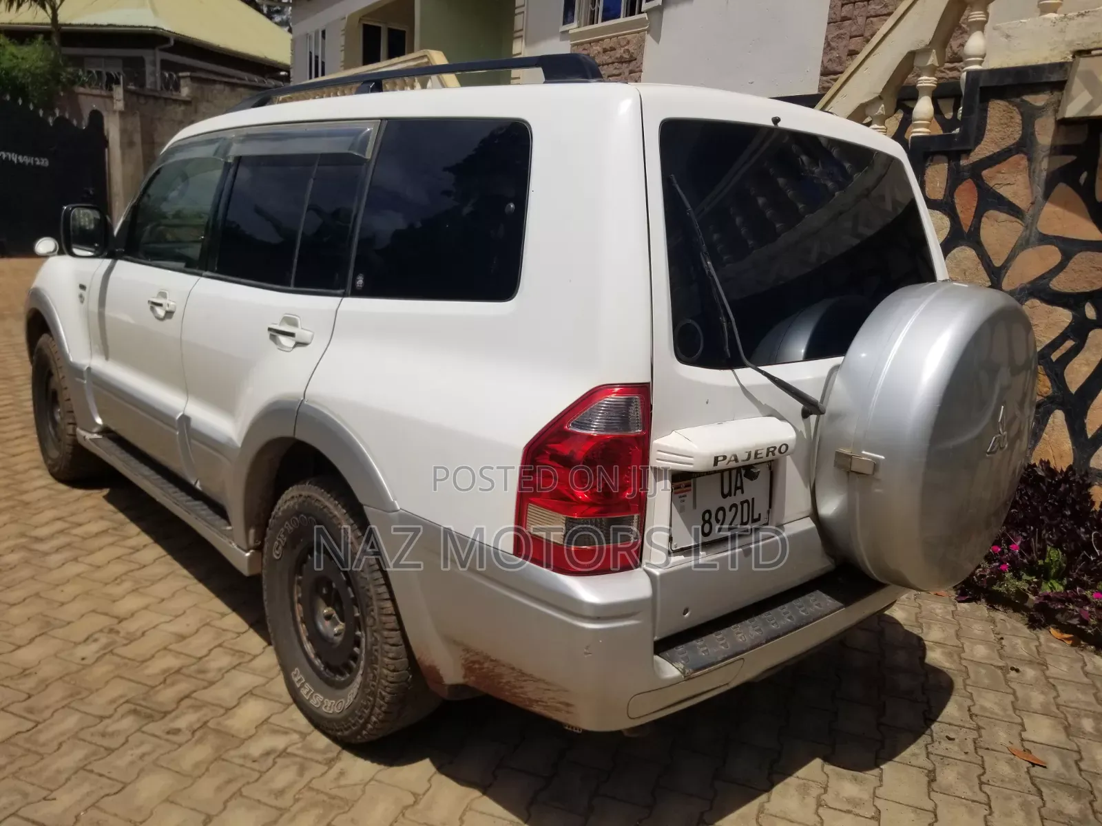 Mitsubishi Pajero 3.5 V6 GDI Elegance 2005 White