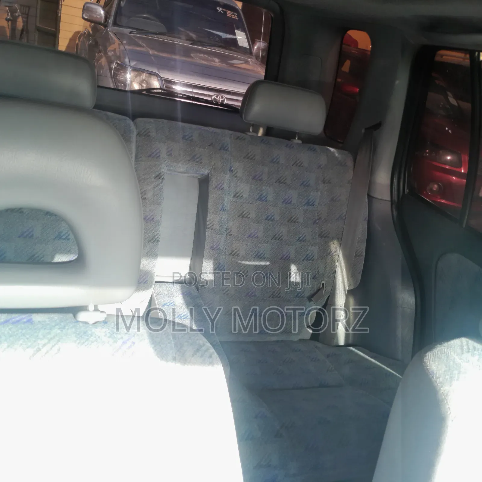 Toyota Raum 2003 Silver