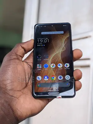 Sharp Aquos sense5G 64 GB Black