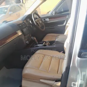 Volkswagen Touareg 2006 Silver