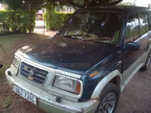 Suzuki Escudo 2009 Blue