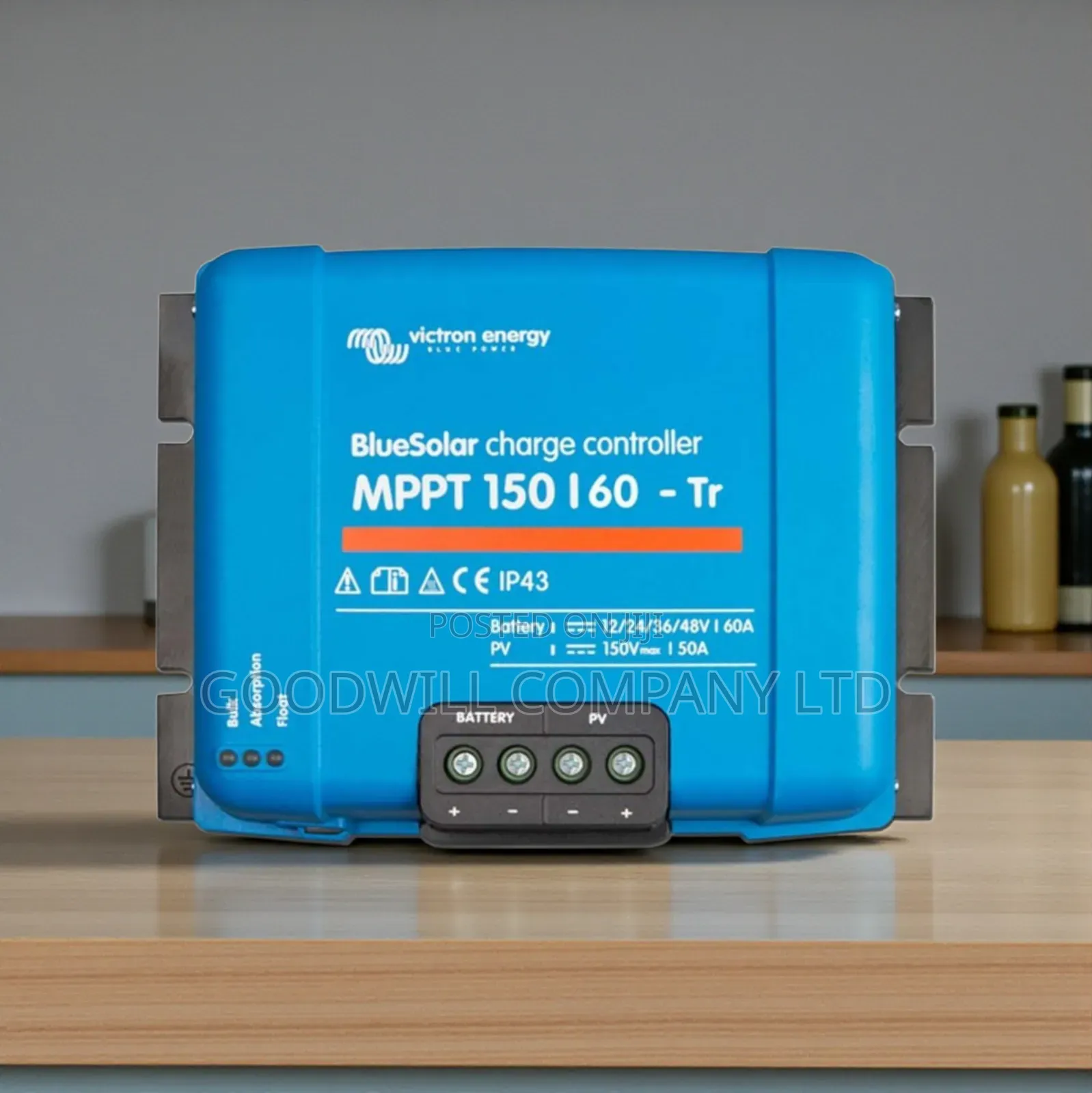 150/ 60a Victron Interstellar MPPT Charge Controller