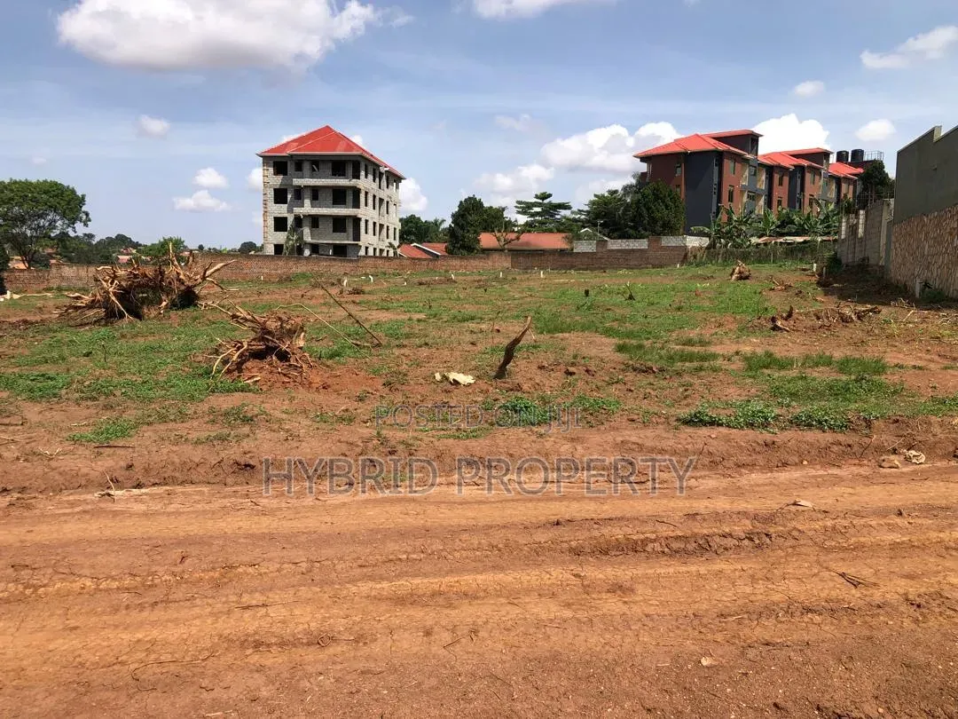 Prime Plots for Sale at Wakiso~Kayunga Senge Executive Land Estate V