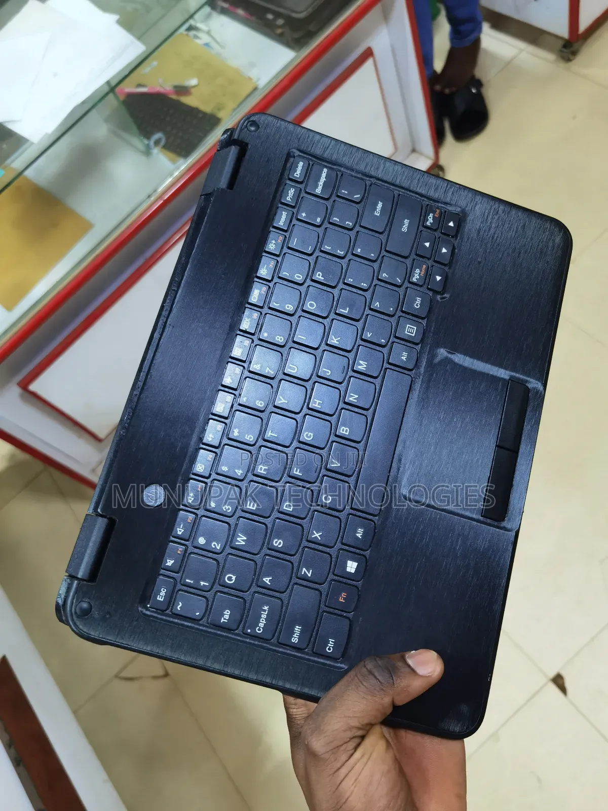 Laptop Lenovo N24 Winbook 4GB Intel Celeron SSD 128GB