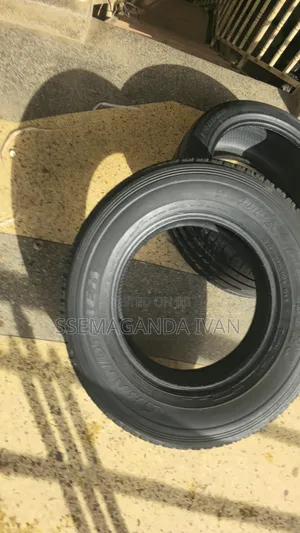 245/70r17 110s Japanese Dunlop Foreign Used