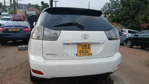 Toyota Harrier 2008 White