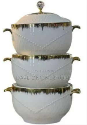 Set of 3 Elegant Stackable Serving Dishes With Gold Accents