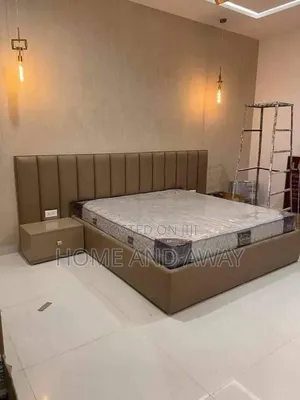 Box Beds With Bedside Drawers in Any Size/Colour From 1,500,000/-