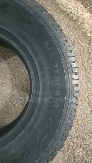 235/75r15 the Real Sunfull All Terrain Tyres Brand New