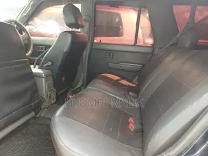 Toyota Hilux Surf 1998 Blue
