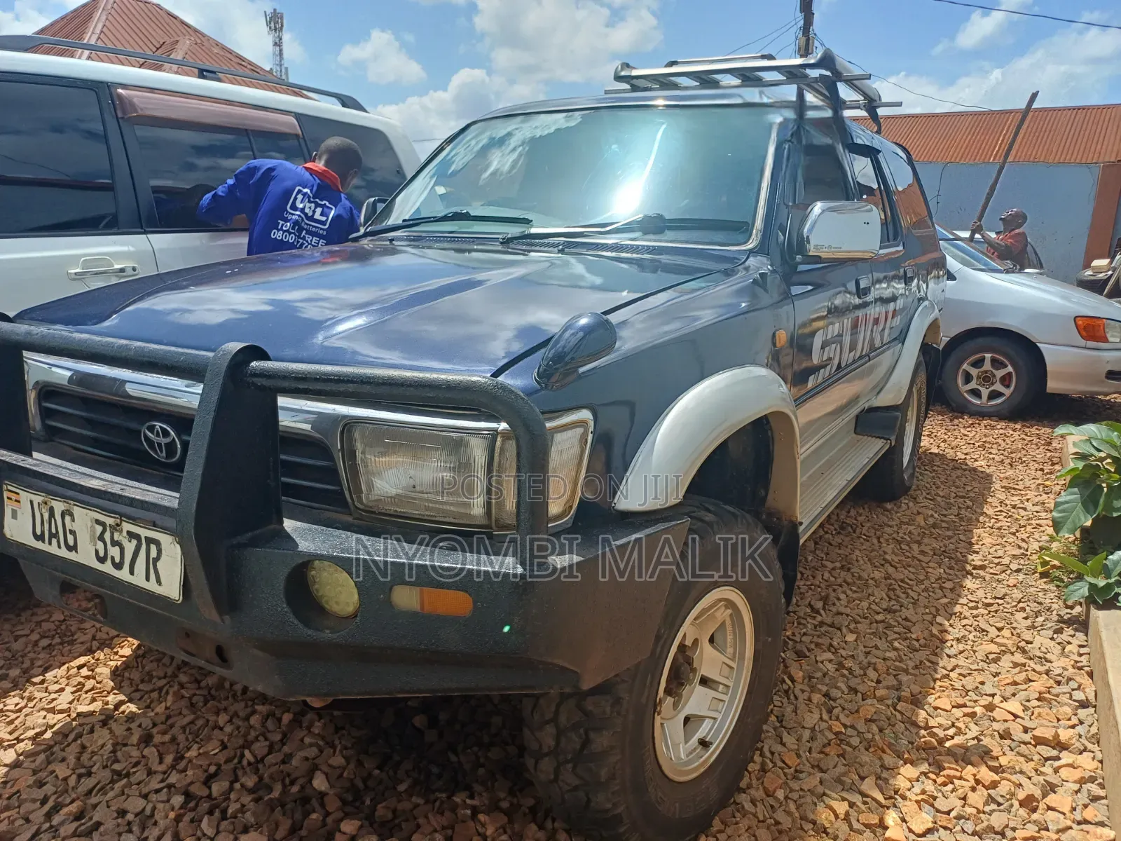 Toyota Hilux Surf 1998 Blue
