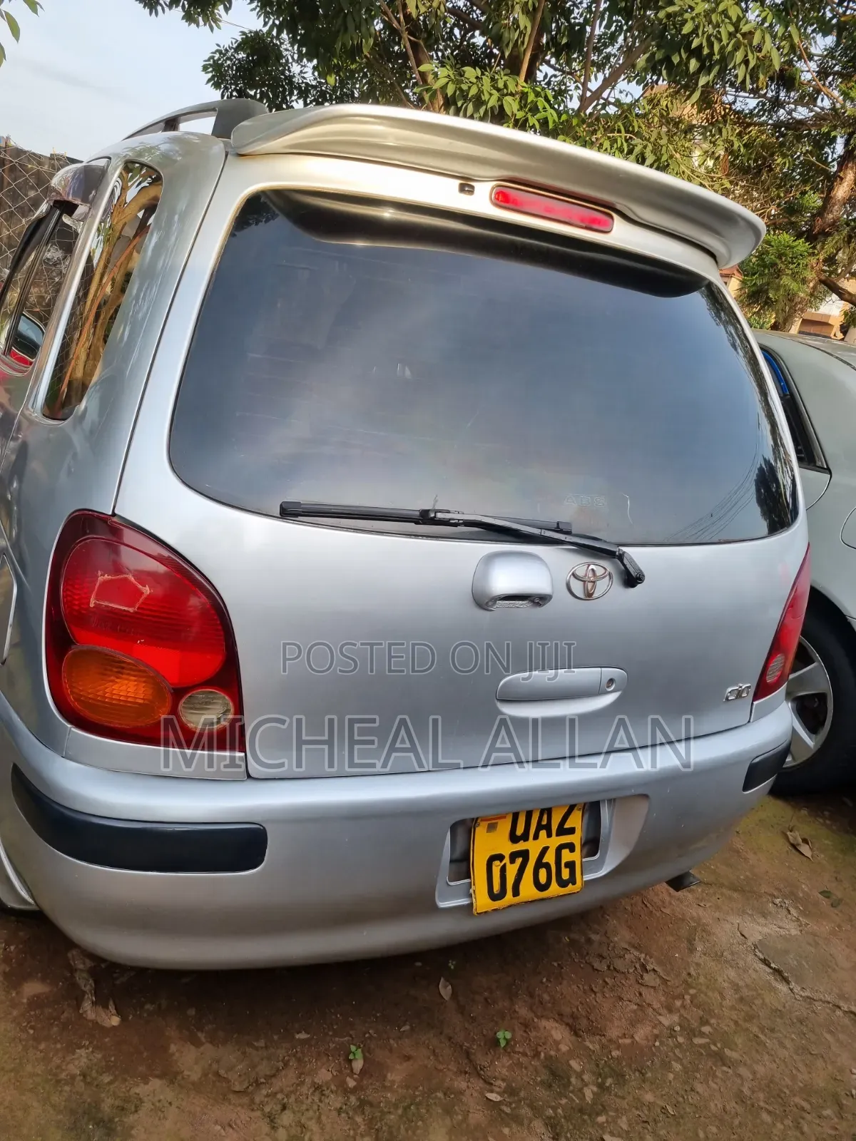 Toyota Corolla Spacio 2000 Silver
