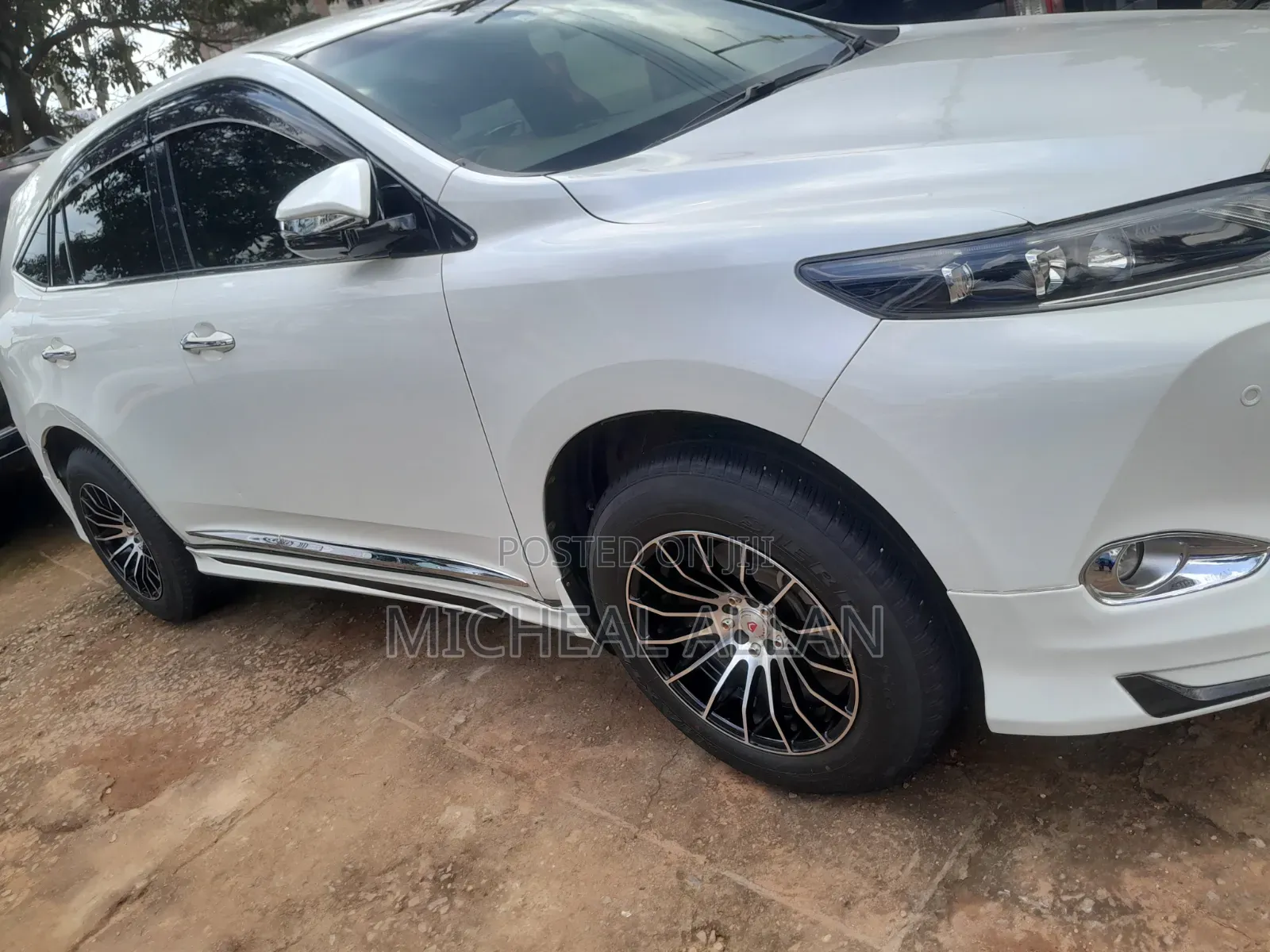 Toyota Harrier 2014 White