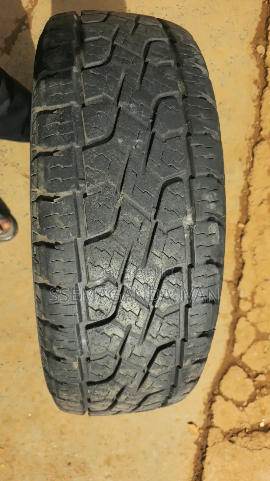 275/65r18 Used Sportrak Tyres for V8 Landcruiser