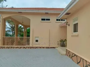 5bdrm Duplex in Fs Properties Ltd, Nakawa for rent