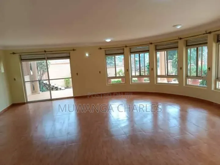 5bdrm Duplex in Fs Properties Ltd, Nakawa for rent