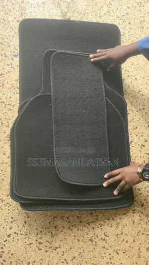 Woolen Car Carpet for Subaru Brand New