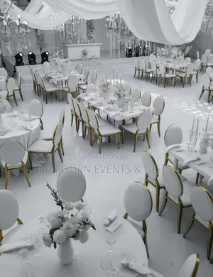 White Gold Wedding of 300 Guests