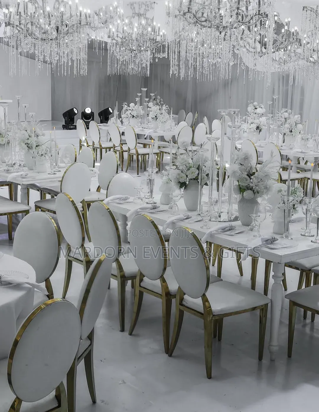 White Gold Wedding of 300 Guests