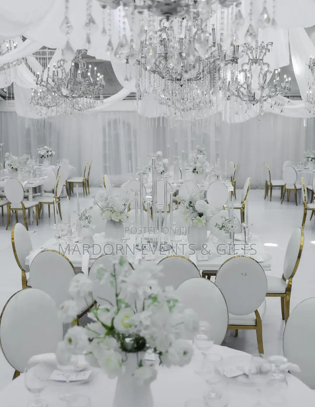 White Gold Wedding of 300 Guests
