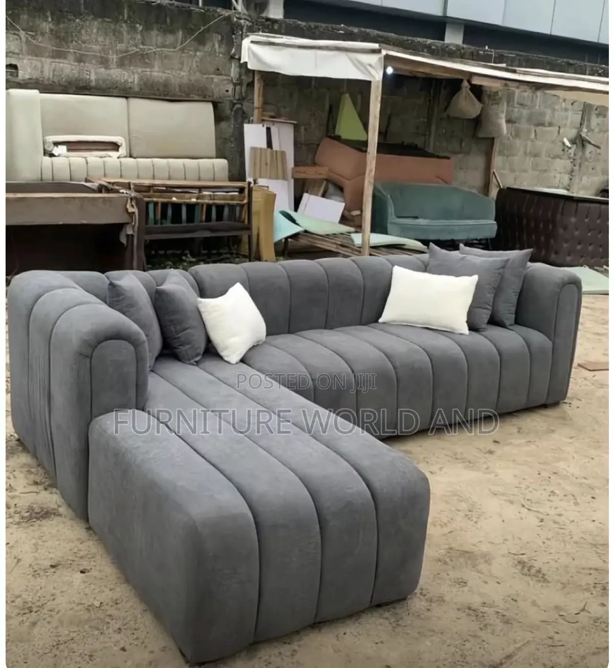Grey Lsofe Set With Line Designs