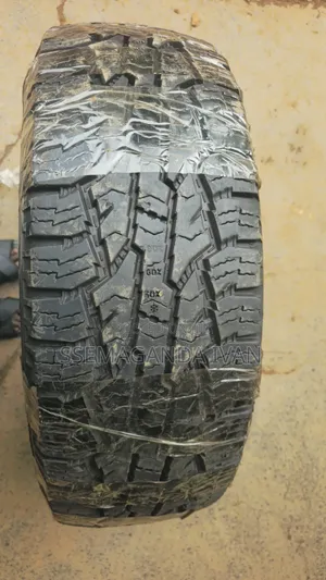 275/65r18 Russian Nokian Rotiva a/T Used Tyres