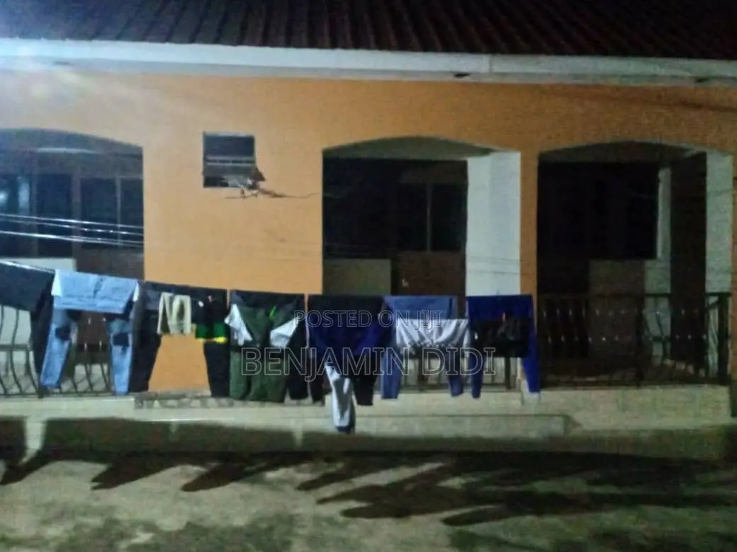 Kawanda Town Rentals on Sale