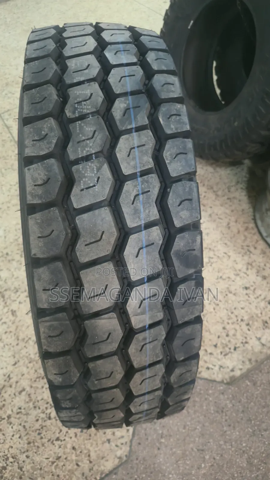 265/70r19.5 Mix Application Mud Grip Tyre for Fuso,Canter and Others