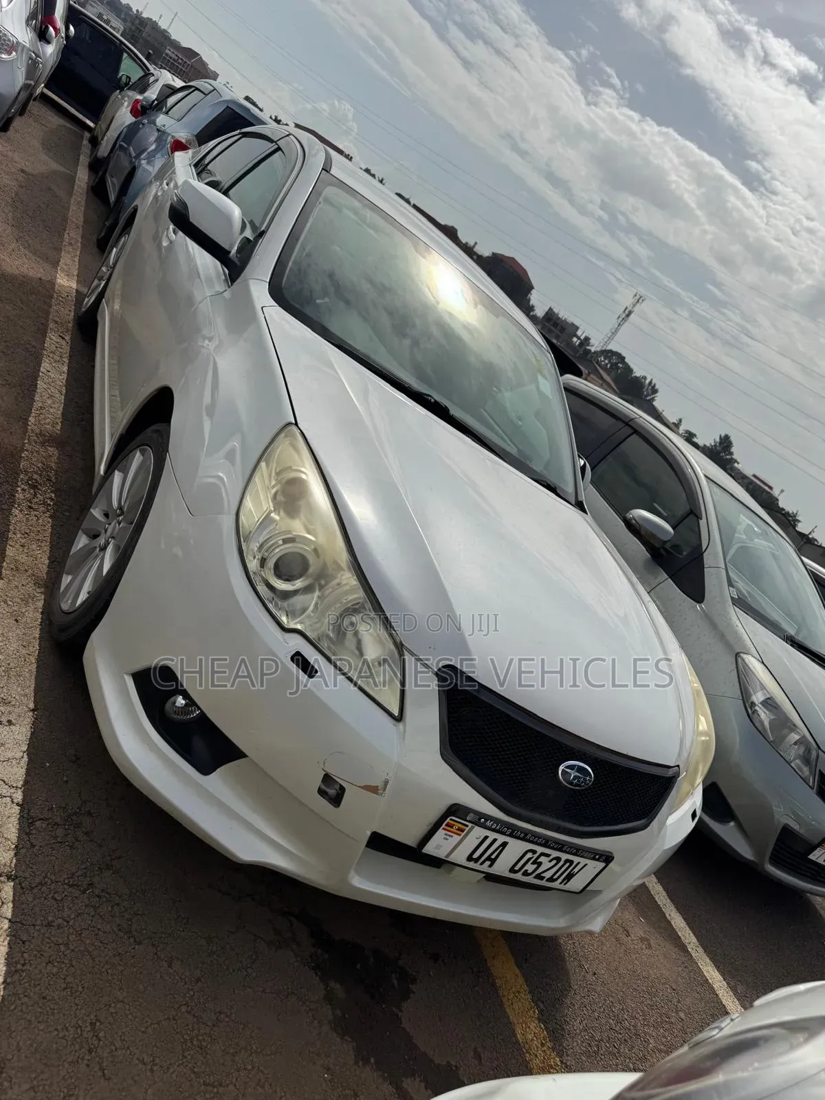Subaru Legacy 2.5i Limited 2011 White