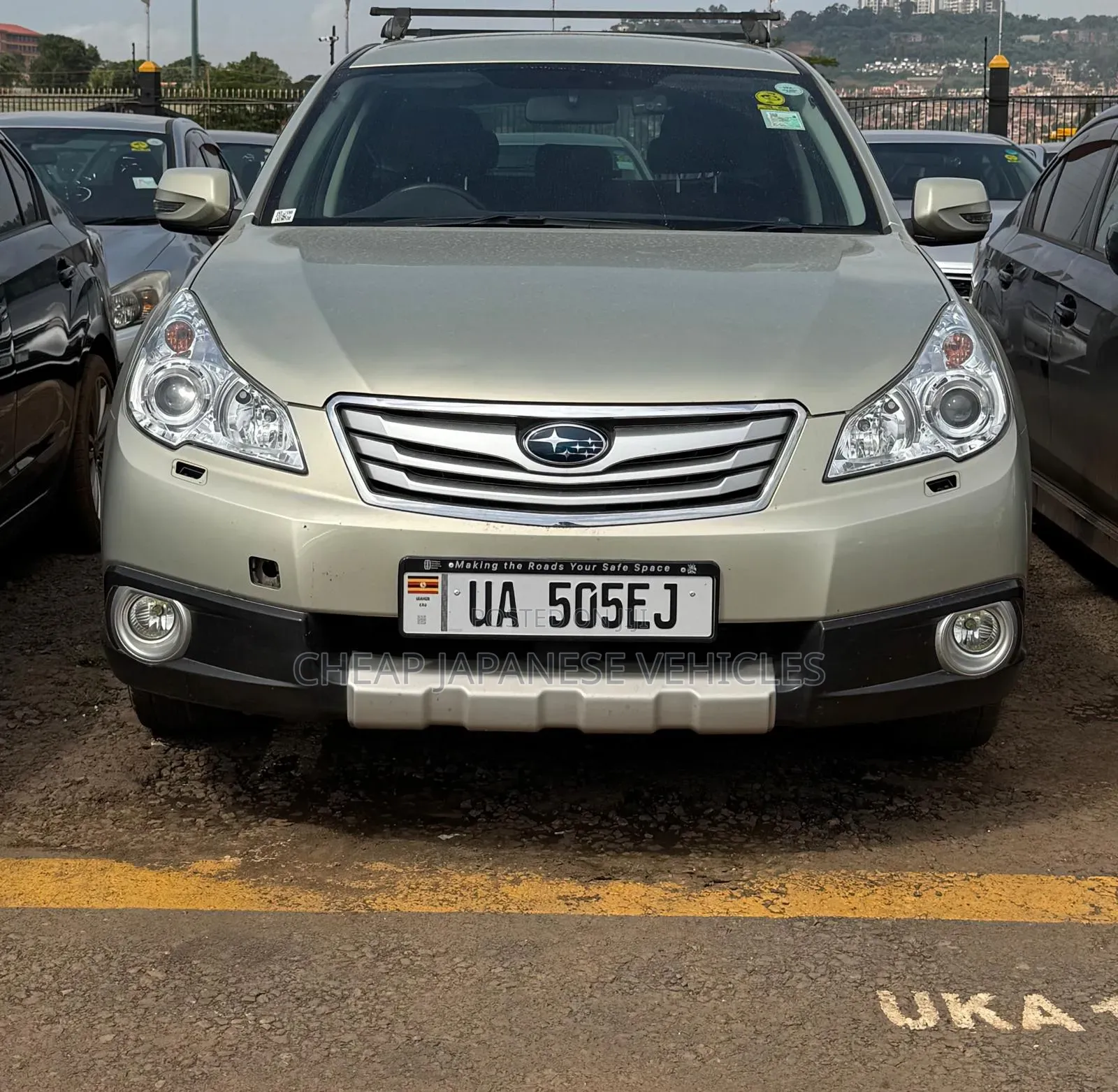 Subaru Outback 2.5i Limited 2012 Gold