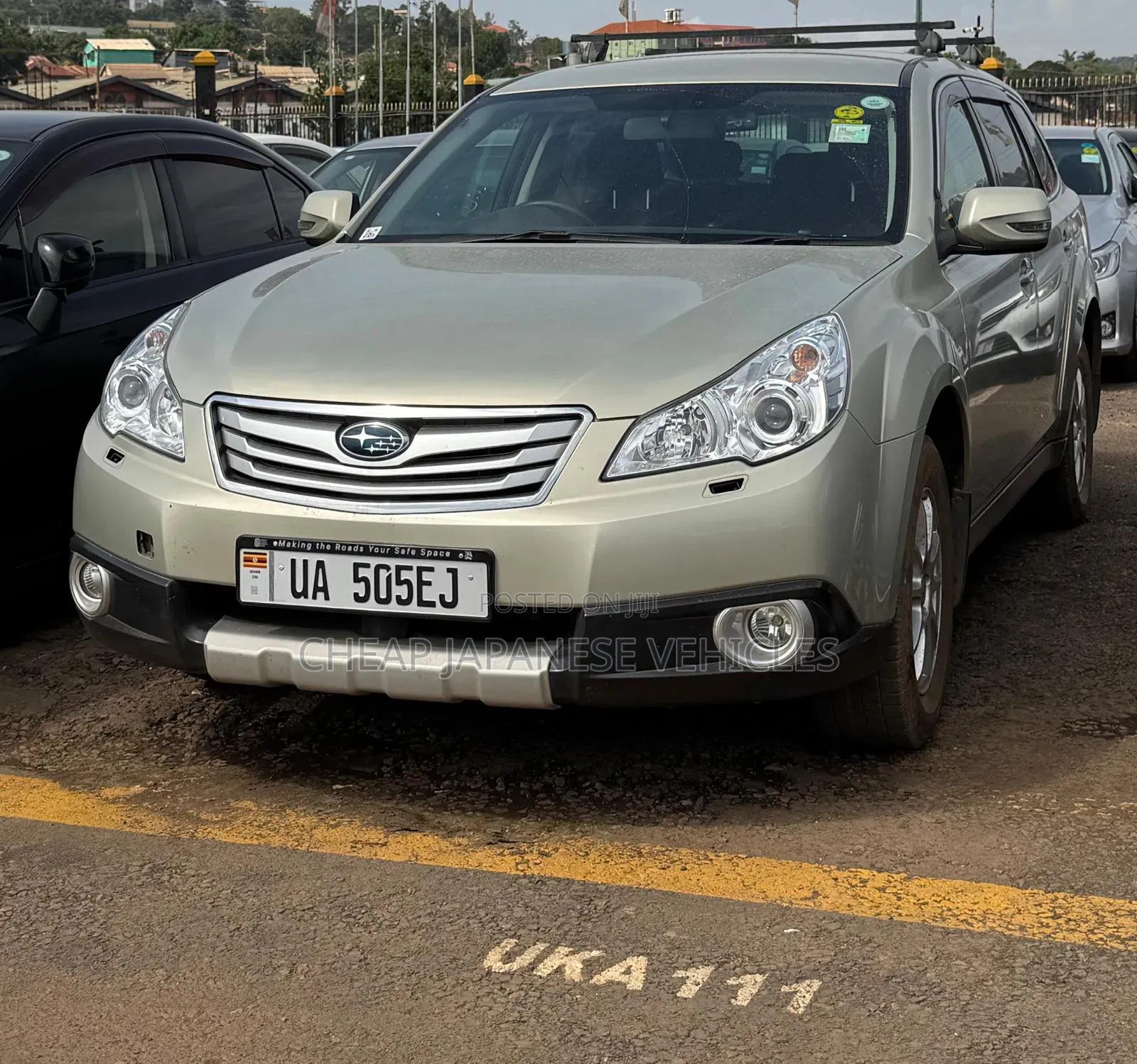 Subaru Outback 2.5i Limited 2012 Gold