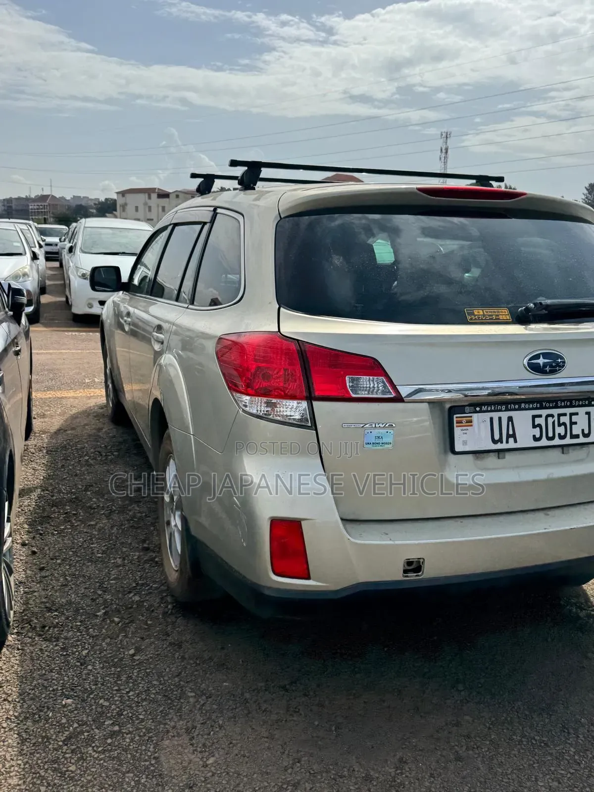 Subaru Outback 2.5i Limited 2012 Gold