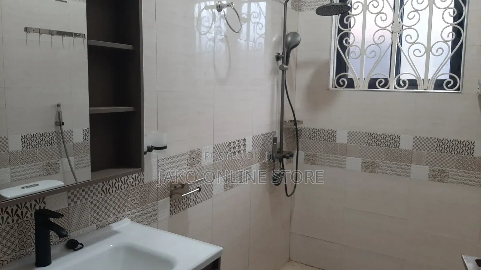 3bdrm House in Namugongo, Wakiso / Wakiso for sale