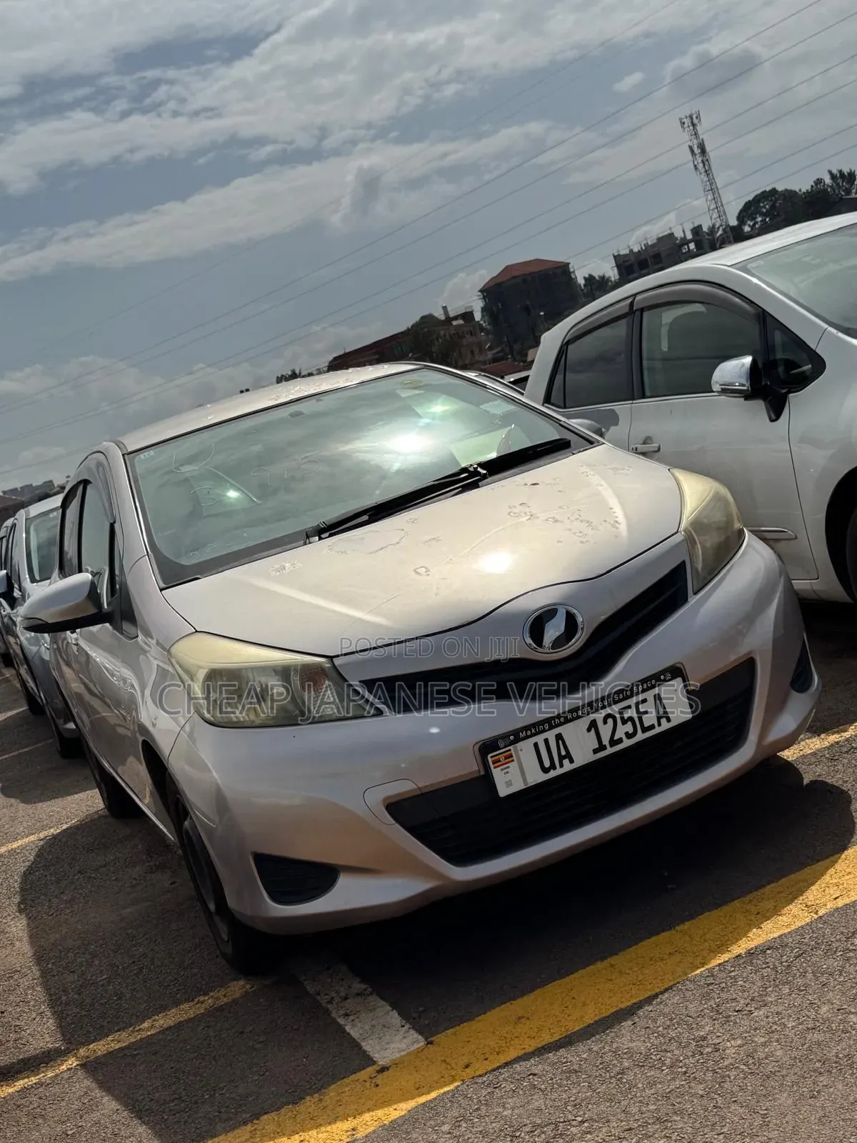 Toyota Vitz 1.0 FWD 5dr 2012 Pink