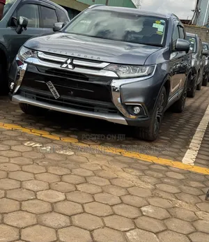 Mitsubishi Outlander SE AWC 2017 Gray