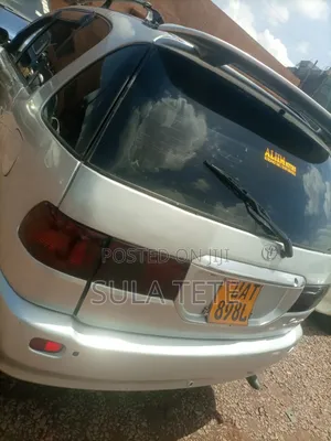 Toyota Ipsum 1998 Silver