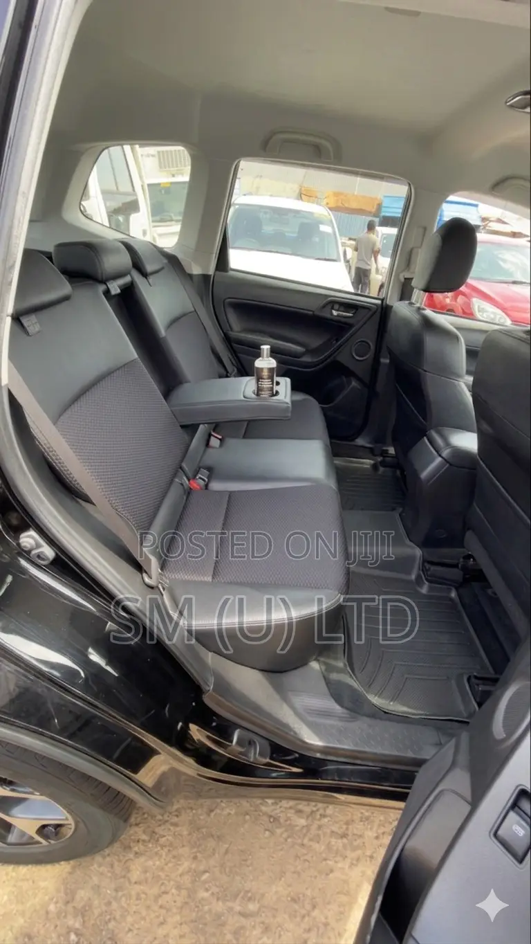 Subaru Forester 2014 Black