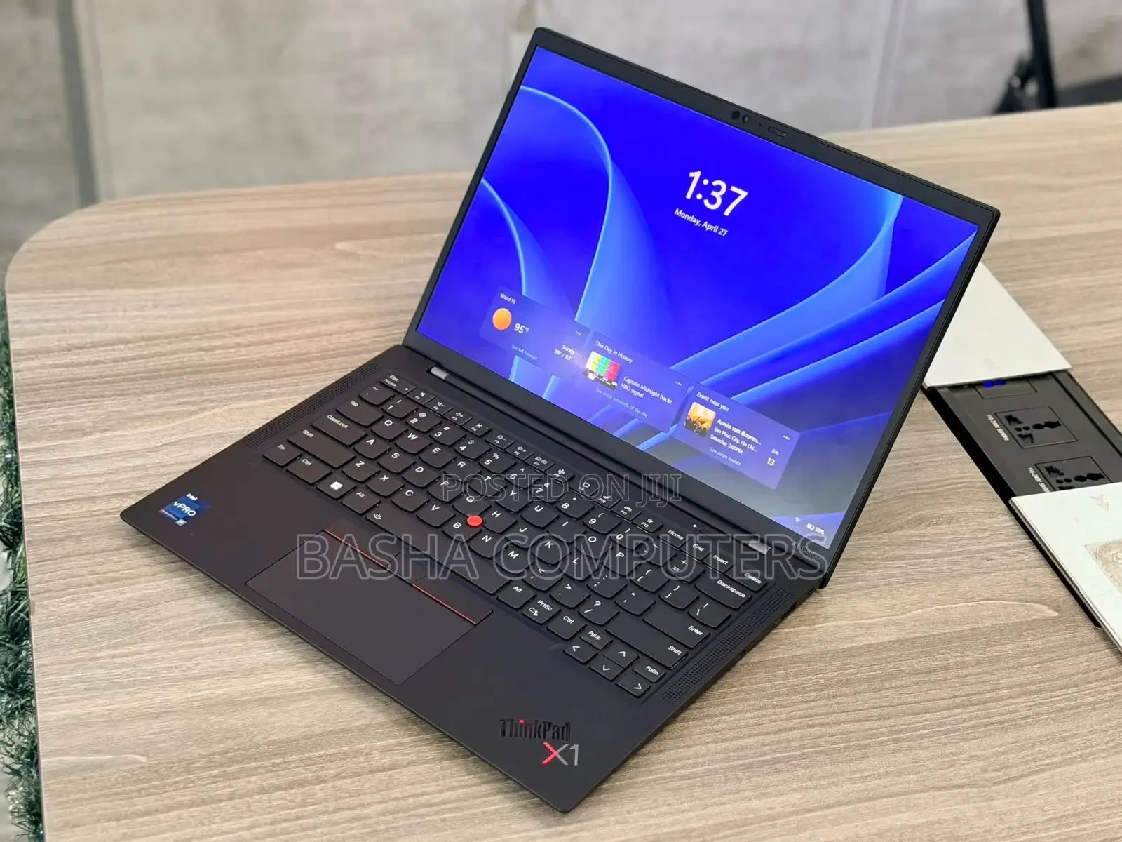 New Laptop Lenovo ThinkPad X1 Carbon 16GB Intel Core i7 SSD 512GB