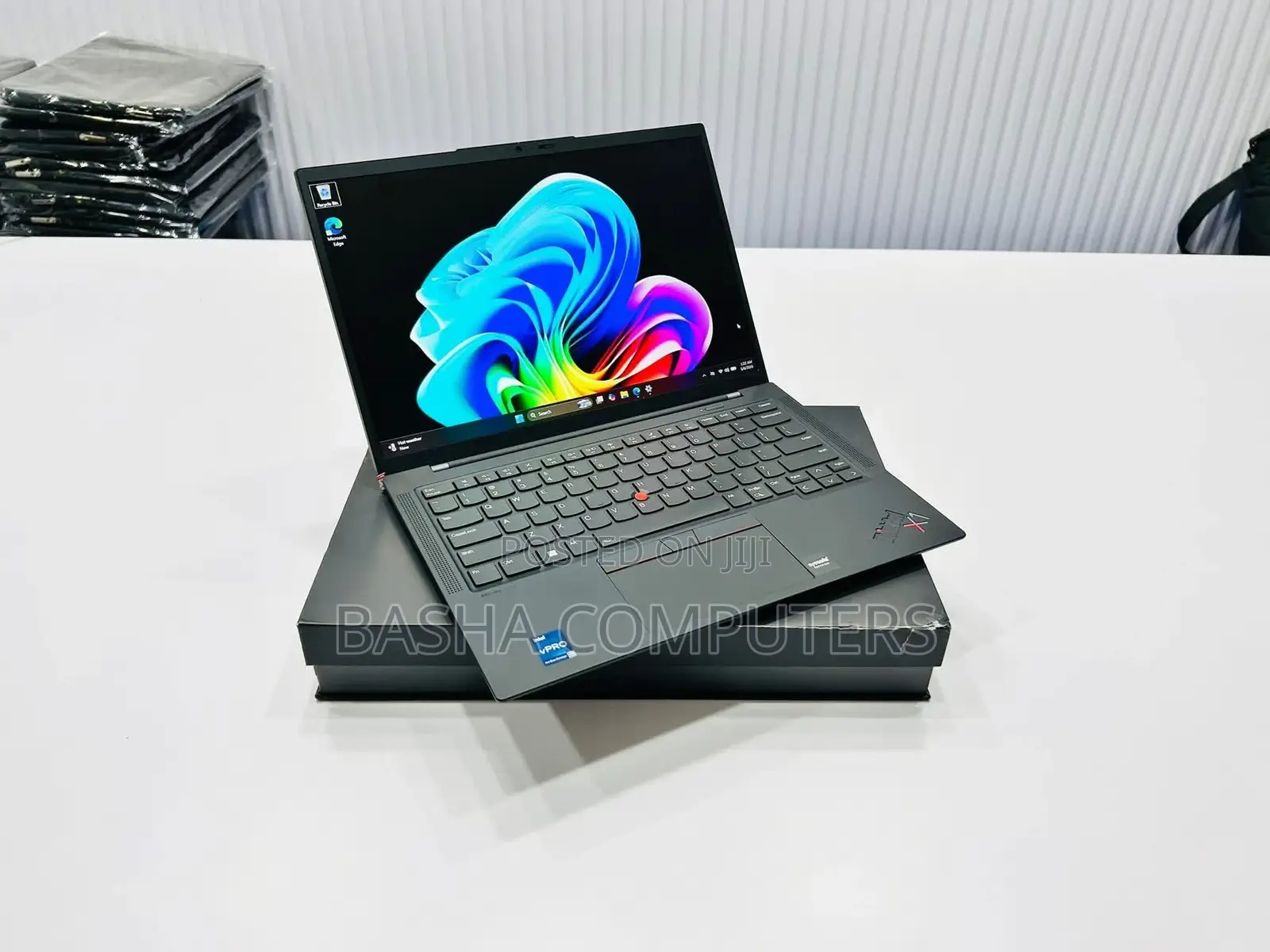 New Lenovo ThinkPad X1 Carbon 16GB Intel Core i7 SSHD (Hybrid) 512GB