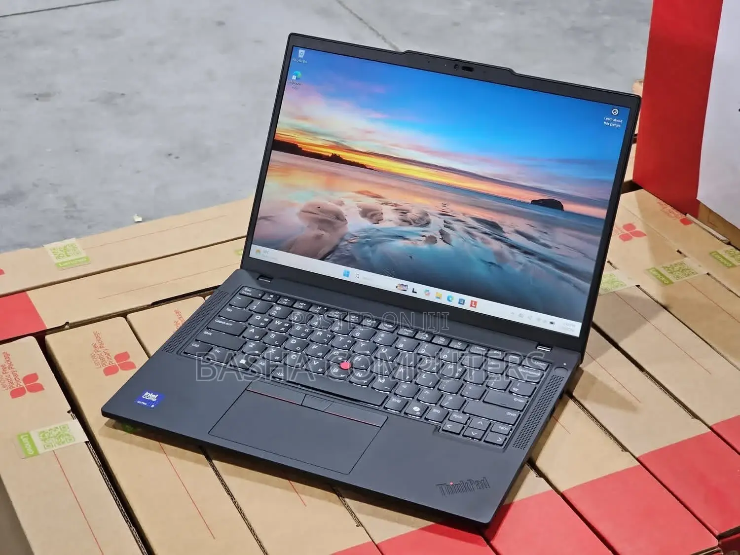New Laptop Lenovo ThinkPad T14 16GB Intel Core i7 SSD 512GB