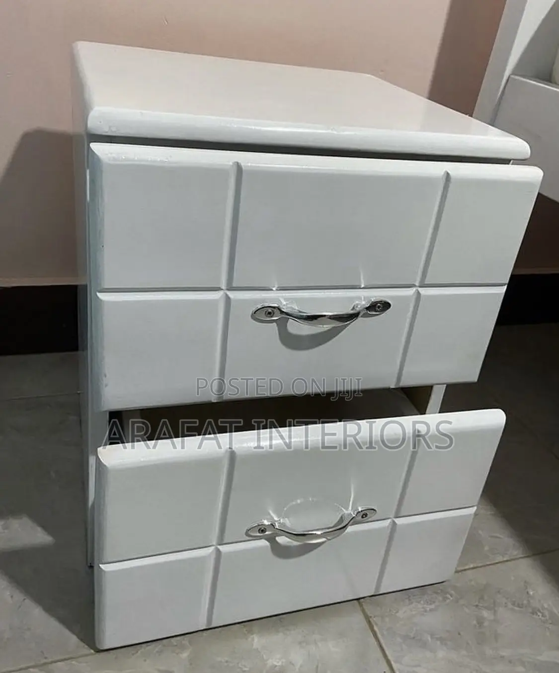 Modern White 2-Drawer Nightstand