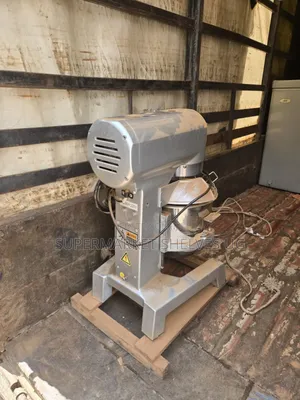 Mixer B10 on Sale Still New at Only at 2m