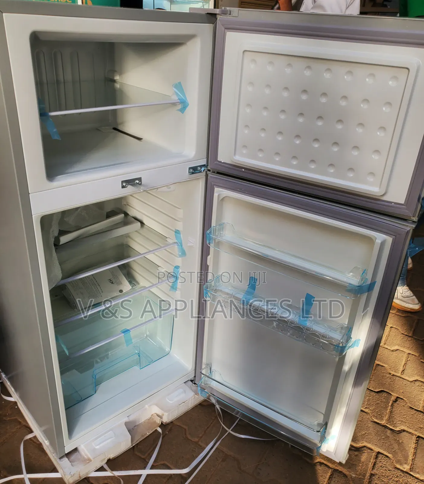 220l Adh Double Door Fridge