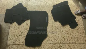Subaru Forester Second Hand Woolen Car Floor Mats or Carpets