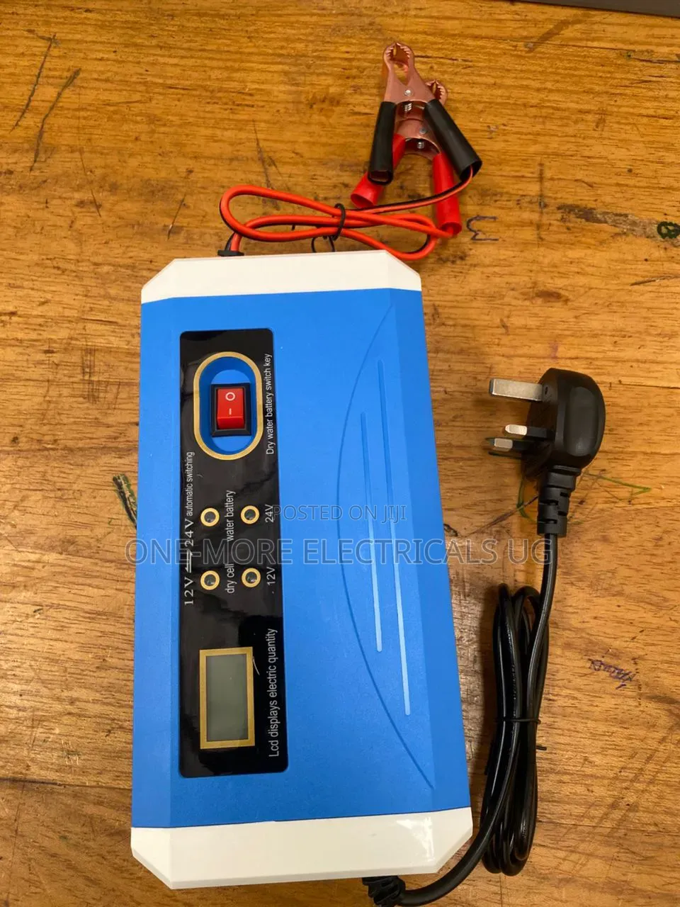 High Voltage Battery Charger 10a12/24volts