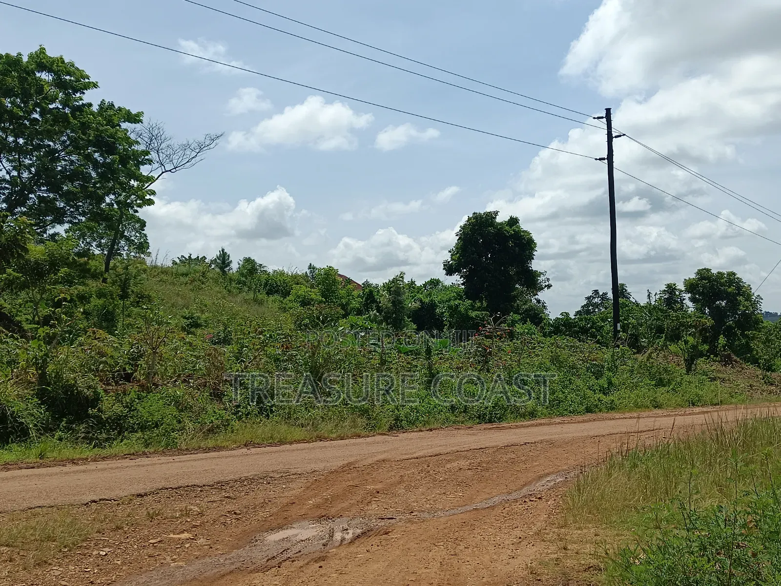 3 Acres of Lake View Land at Katosi