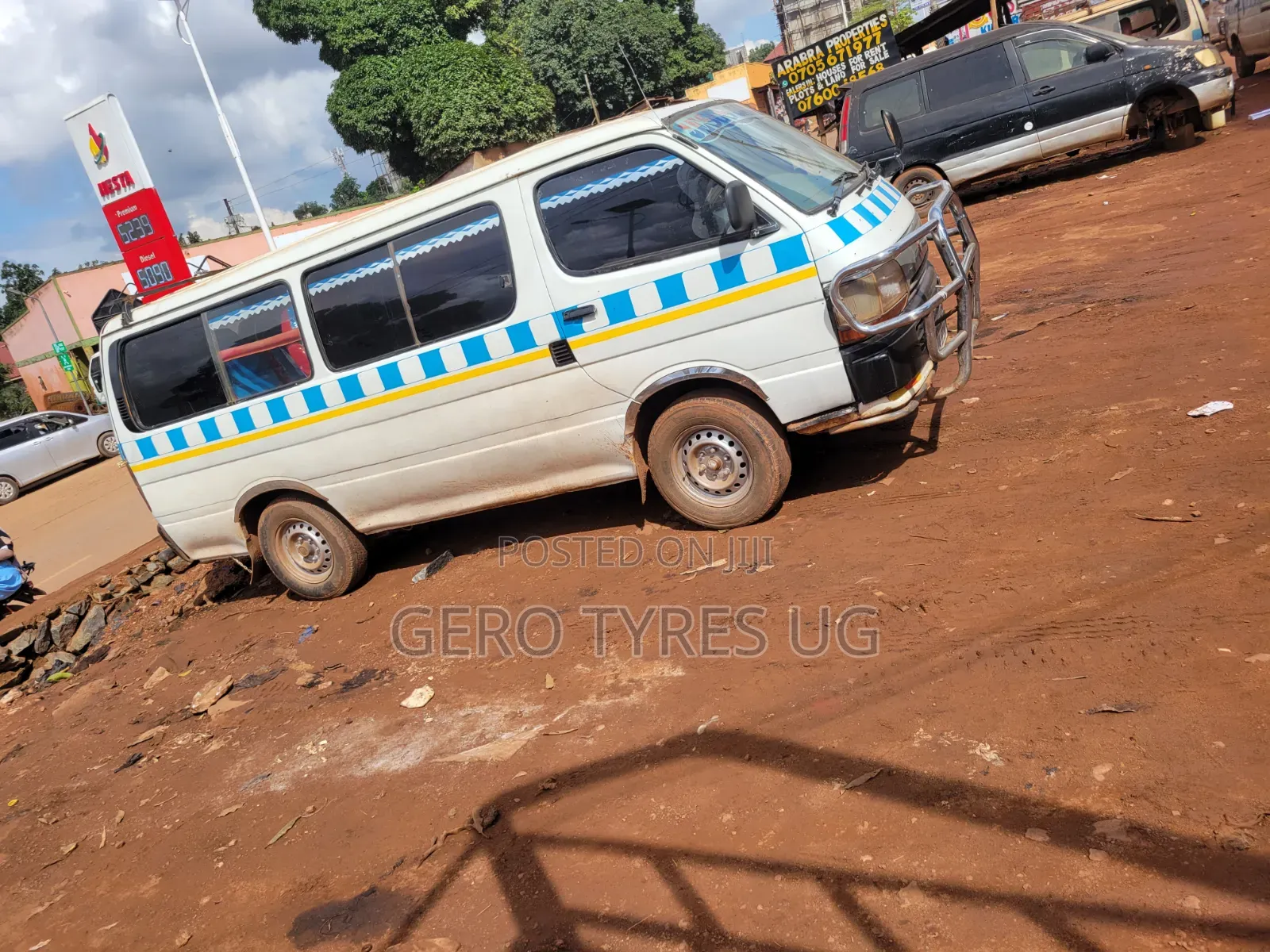 Toyota HiAce 1995 White