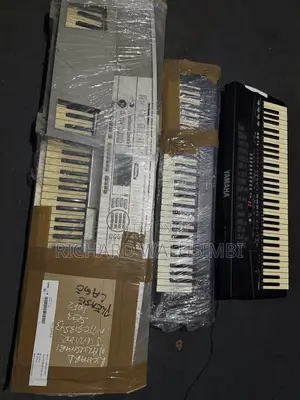 3x Electronic Keyboards for Sale – Yamaha Vintage Models