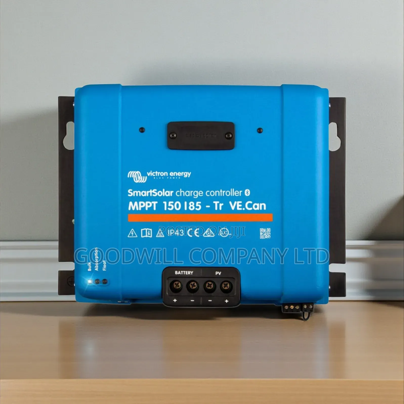 150/ 85a Victron Interstellar MPPT Chargecontroller